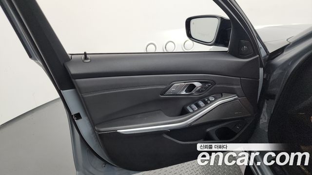 BMW M3 (G80) M3 Touring Competition M xDrive 2024 — фото 30