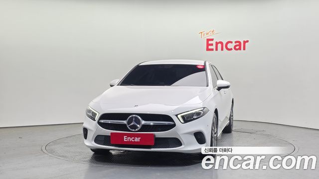 Mercedes-Benz A-Class (W177) A220 Sedan 2021 — фото 3