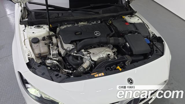 Mercedes-Benz A-Class (W177) A220 Sedan 2021 — фото 6