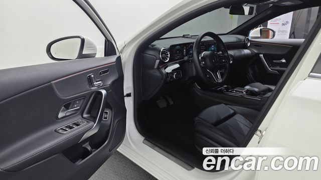 Mercedes-Benz A-Class (W177) A220 Sedan 2021 — фото 10