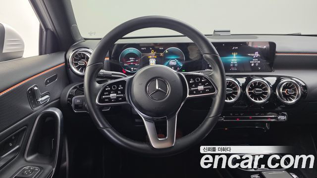 Mercedes-Benz A-Class (W177) A220 Sedan 2021 — фото 13