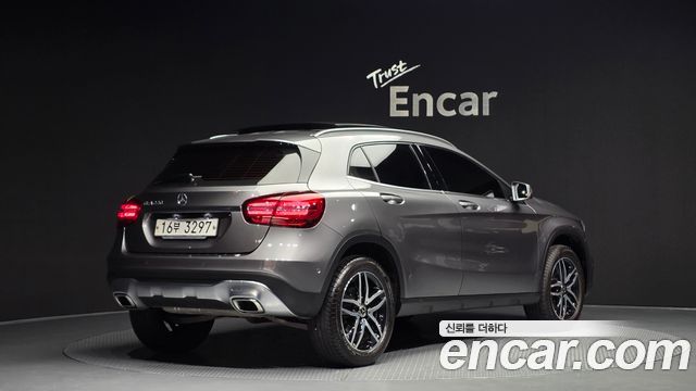 Mercedes-Benz GLA-Class (X156) GLA220 Premium 2019 — фото 2
