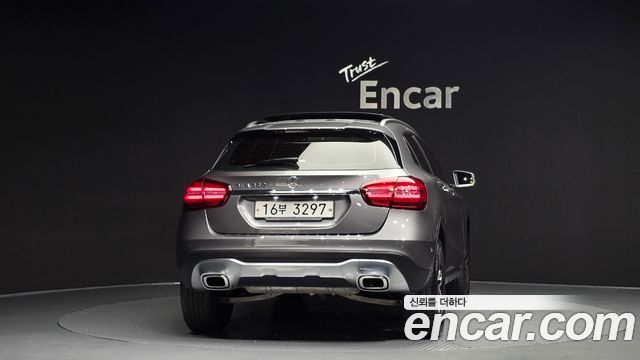 Mercedes-Benz GLA-Class (X156) GLA220 Premium 2019 — фото 4