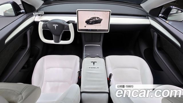 Tesla Model Y Long Range AWD 2024 — фото 7