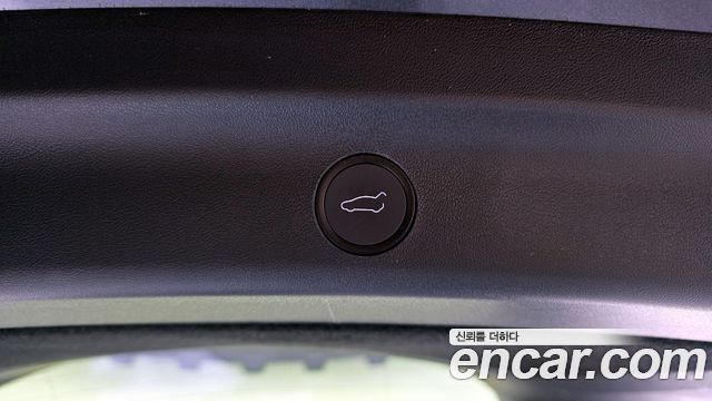 Tesla Model Y Long Range AWD 2024 — фото 20