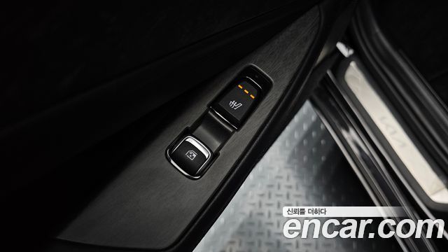 Kia K8 Hybrid Noblesse Lite 2022 — фото 18