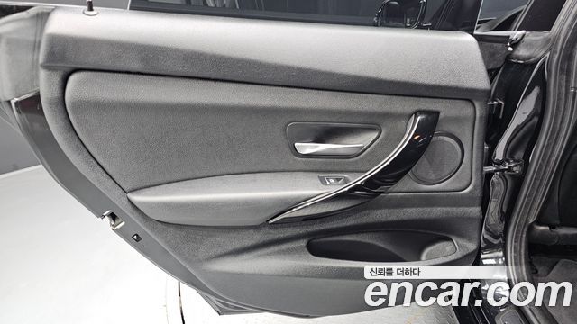 BMW 3 Series GT (F34) GT 320d 2020 — фото 25