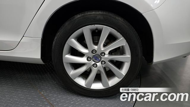 Volvo S60 D2 2nd 2015 — фото 21