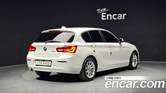 BMW 1 Series (F20) 118d JOY 5DOOR 2018 — фото 2