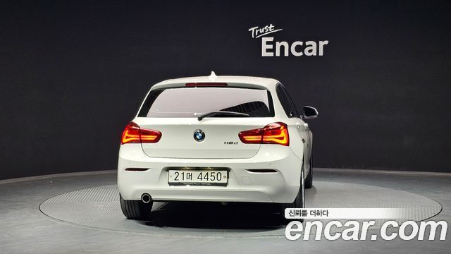 BMW 1 Series (F20) 118d JOY 5DOOR 2018 — фото 4