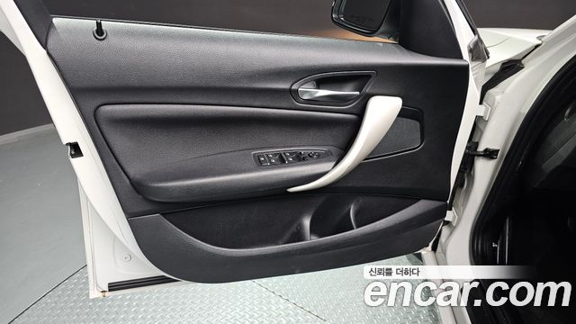 BMW 1 Series (F20) 118d JOY 5DOOR 2018 — фото 24