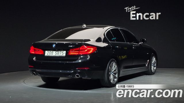 BMW 5 Series (G30) 520i Luxury 2018 — фото 2