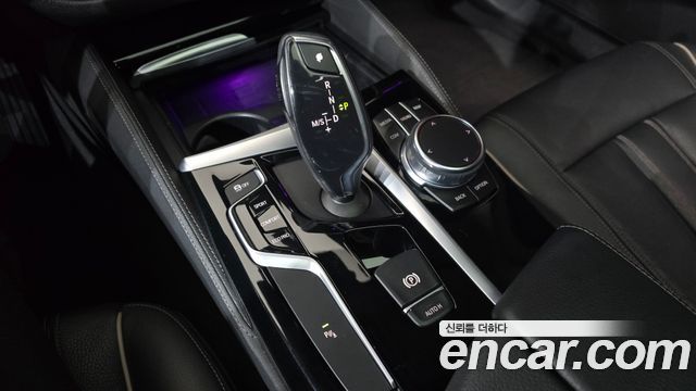 BMW 5 Series (G30) 520i Luxury 2018 — фото 9