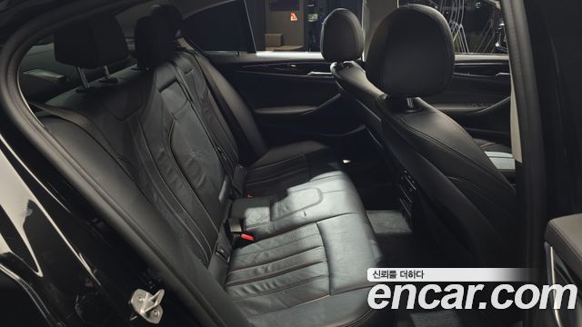 BMW 5 Series (G30) 520i Luxury 2018 — фото 12