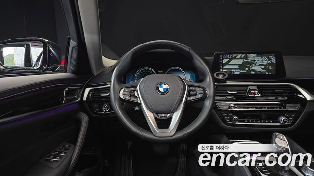 BMW 5 Series (G30) 520i Luxury 2018 — фото 13