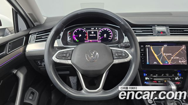 Volkswagen Passat GT (B8) 2.0 TDI Prestige 2022 — фото 12