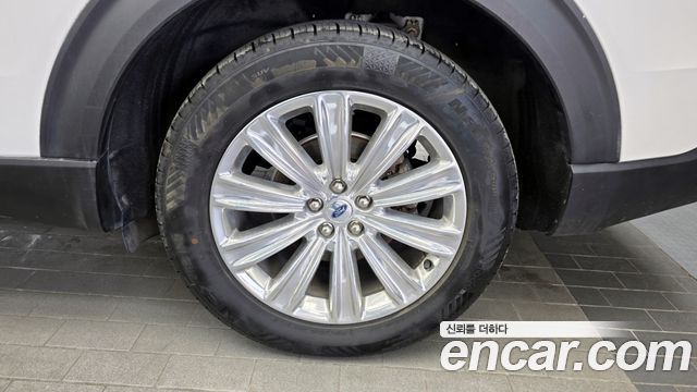 Ford Explorer (VI) 2.3 LimIted 4WD 2020 — фото 27