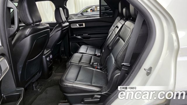 Ford Explorer (VI) 2.3 LimIted 4WD 2020 — фото 32