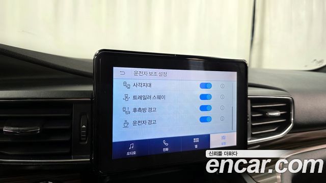 Ford Explorer (VI) 2.3 LimIted 4WD 2020 — фото 35