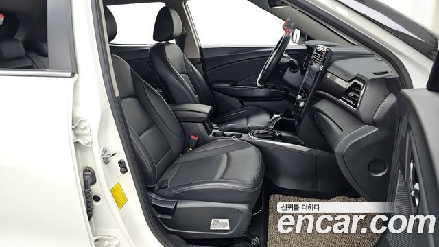 KG Mobility (SsangYong) Very New Tivoli Gasoline 1.5 2WD V3 2022 — фото 12