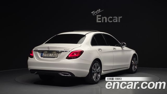 Mercedes-Benz C-Class (W205) C220 d 4MATIC 2021 — фото 2
