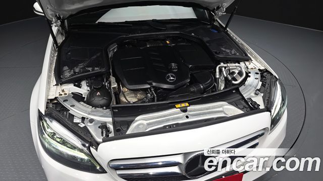 Mercedes-Benz C-Class (W205) C220 d 4MATIC 2021 — фото 6