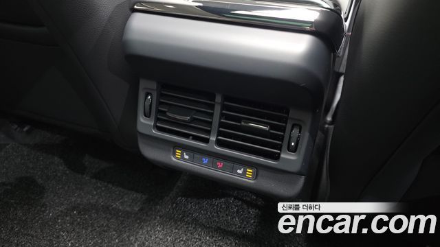 Land Rover Range Rover Evoque (II) P250 Dynamic SE 2025 — фото 17