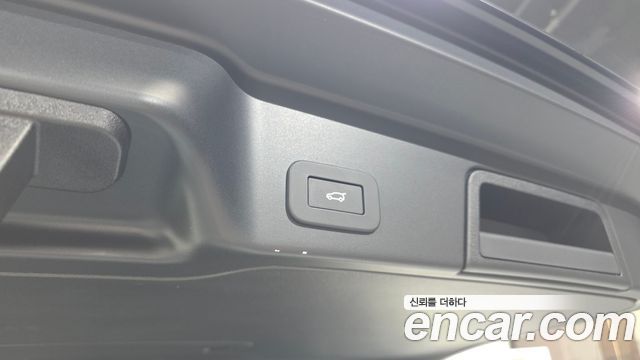 Land Rover Range Rover Evoque (II) P250 Dynamic SE 2025 — фото 20