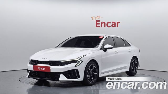 Kia K5 (III) 2.0 Noblesse 2024 — фото 1