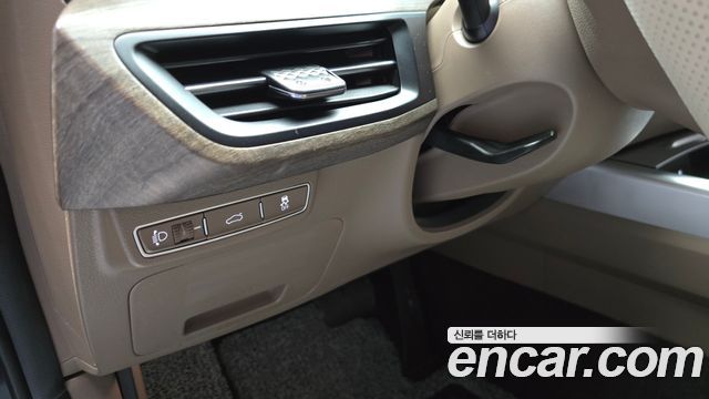 Kia K8 2.5 Gasoline 2WD Noblesse 2022 — фото 15