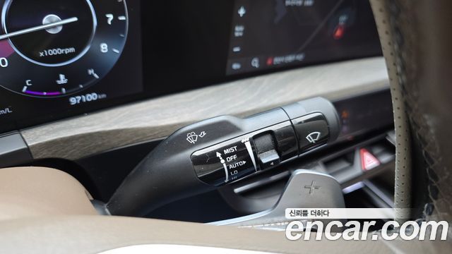 Kia K8 2.5 Gasoline 2WD Noblesse 2022 — фото 16