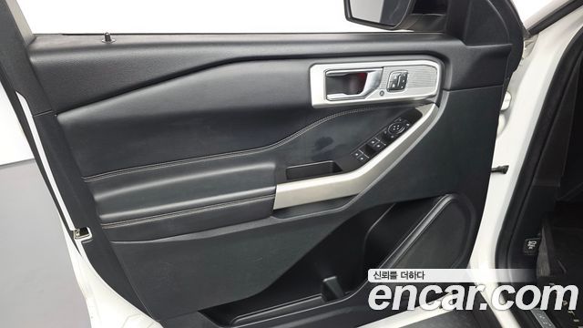Ford Explorer (VI) 3.0 PHEV 2020 — фото 24