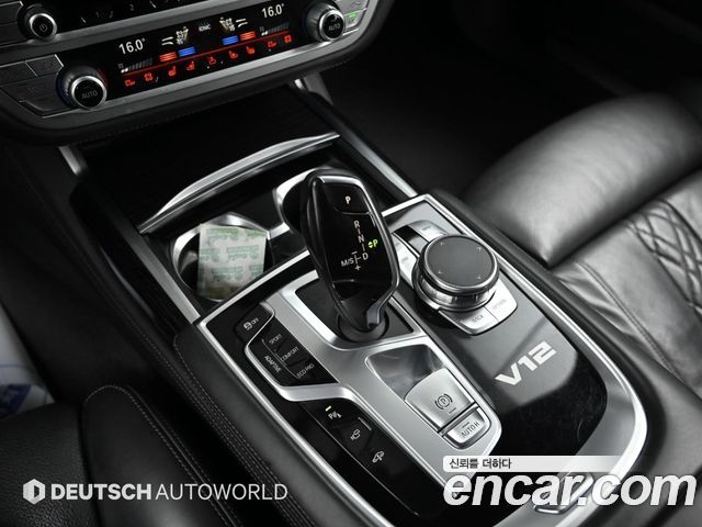 BMW 7 Series (G11) M760Li xDrive 2017 — фото 9