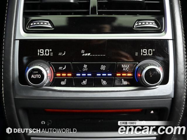 BMW 7 Series (G11) M760Li xDrive 2017 — фото 20