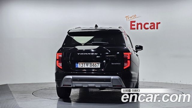 KG Mobility (SsangYong) Torres Bi-fuel 1.5 2WD TL7 2023 — фото 4