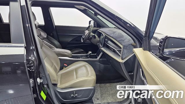 KG Mobility (SsangYong) Torres Bi-fuel 1.5 2WD TL7 2023 — фото 15