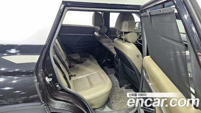 KG Mobility (SsangYong) Torres Bi-fuel 1.5 2WD TL7 2023 — фото 16