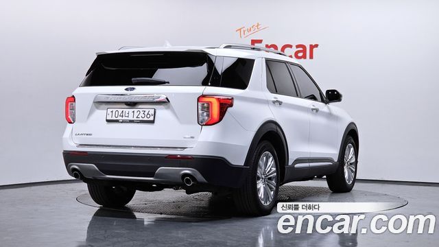 Ford Explorer (VI) 2.3 LimIted 4WD 2020 — фото 2