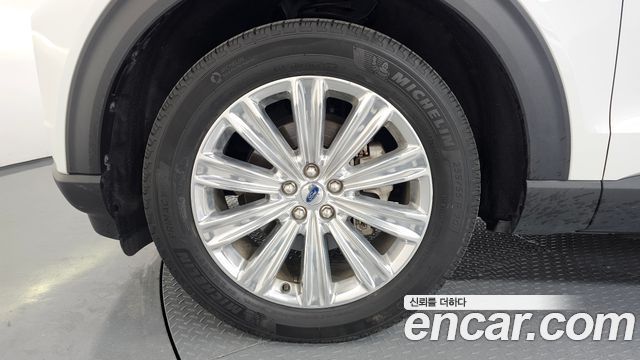 Ford Explorer (VI) 2.3 LimIted 4WD 2020 — фото 5