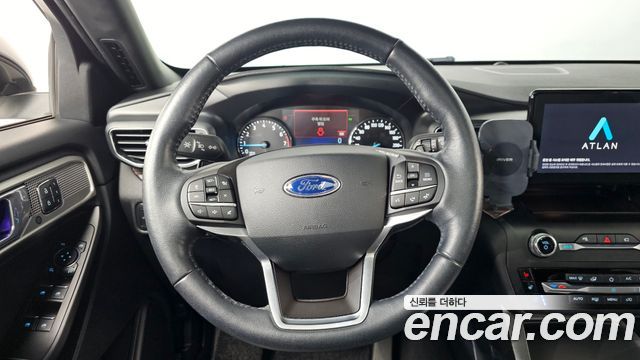 Ford Explorer (VI) 2.3 LimIted 4WD 2020 — фото 16