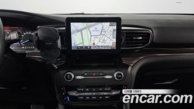 Ford Explorer (VI) 2.3 LimIted 4WD 2020 — фото 17