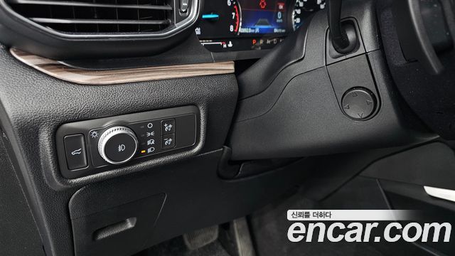 Ford Explorer (VI) 2.3 LimIted 4WD 2020 — фото 20