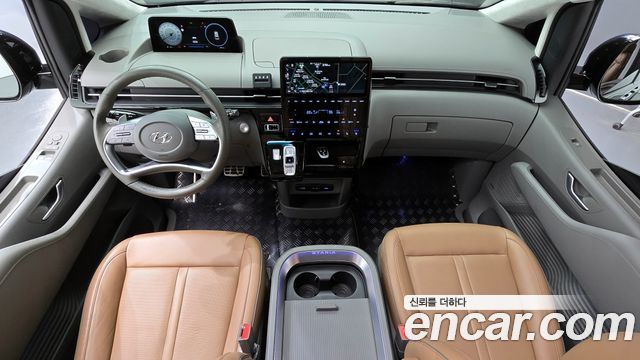 Hyundai Staria 4WD Lounge 9-Seater Inspiration 2022 — фото 7