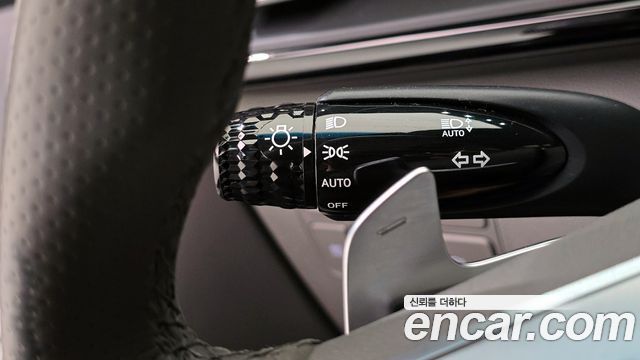 Hyundai Staria 4WD Lounge 9-Seater Inspiration 2022 — фото 31