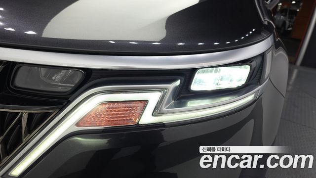 Kia Carnival (IV) Gasoline 7-Seater Noblesse 2021 — фото 28
