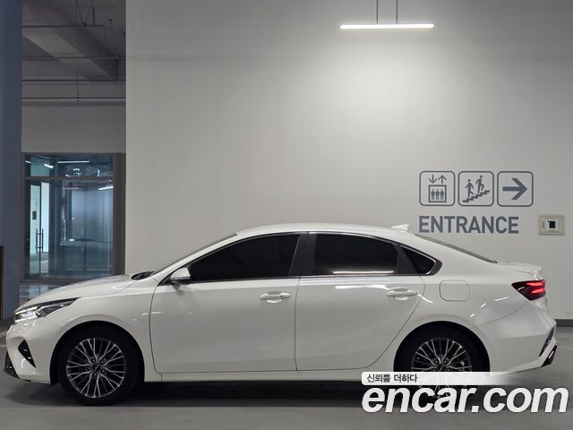 Kia K3 (II) 1.6 Noblesse 2022 — фото 4