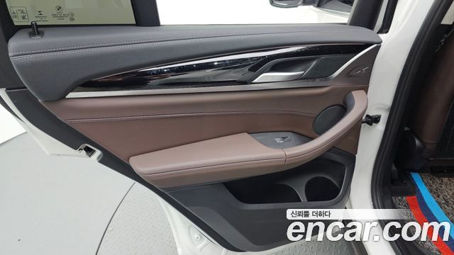 BMW X4 (G02) xDrive20i xLine 2022 — фото 25