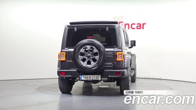 Jeep Wrangler (JL) 2.0 Overland Power Top 4Door 2021 — фото 4