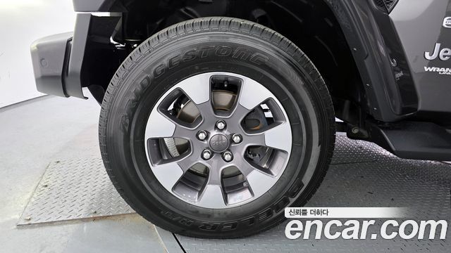 Jeep Wrangler (JL) 2.0 Overland Power Top 4Door 2021 — фото 5