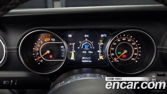 Jeep Wrangler (JL) 2.0 Overland Power Top 4Door 2021 — фото 8